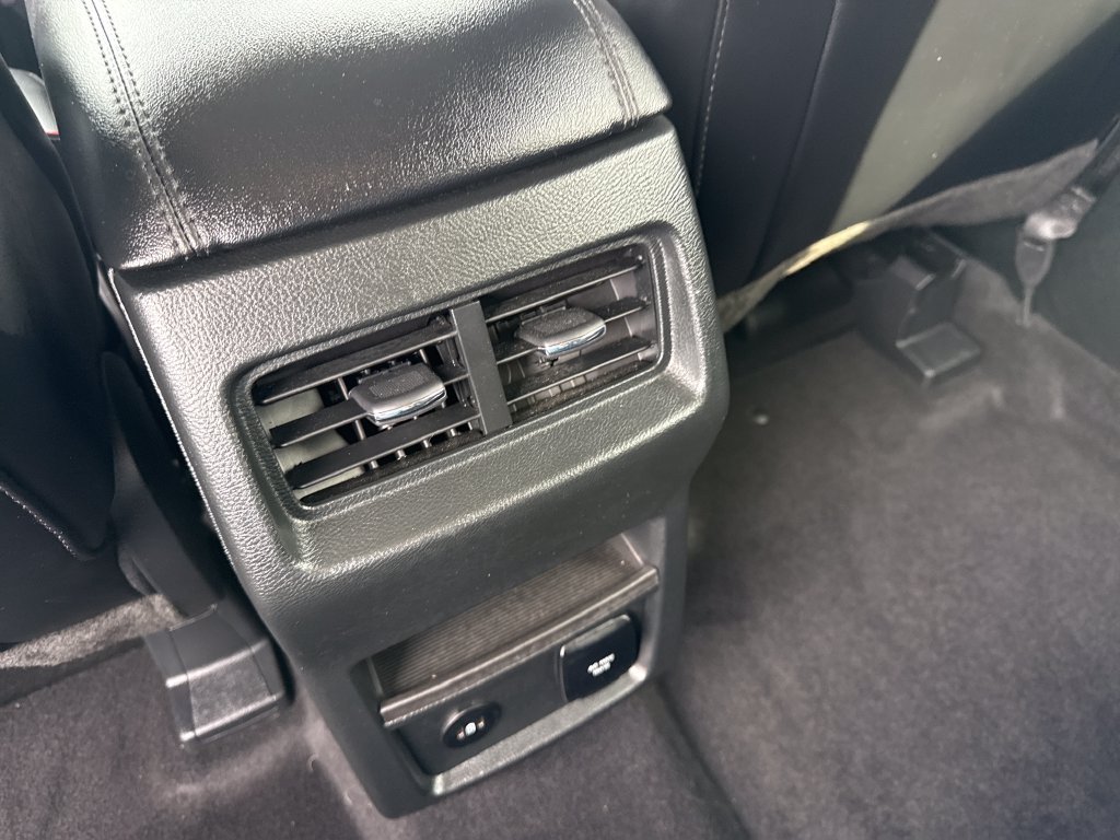 Used 2024 Ford Edge SEL w/ Convenience Package AWD/4WD image 18