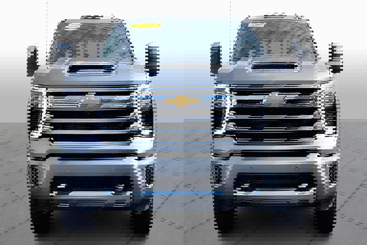 Certified 2024 Chevrolet Silverado 2500 High Country w/ Technology Package image 3