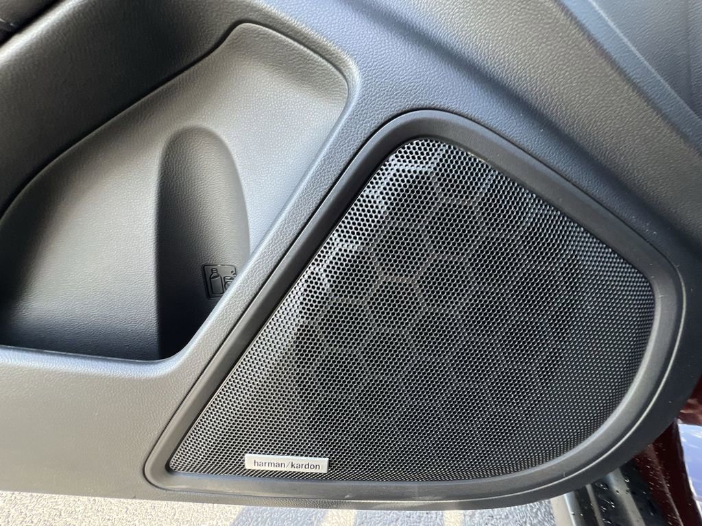 New 2025 Subaru Outback Touring XT image 25