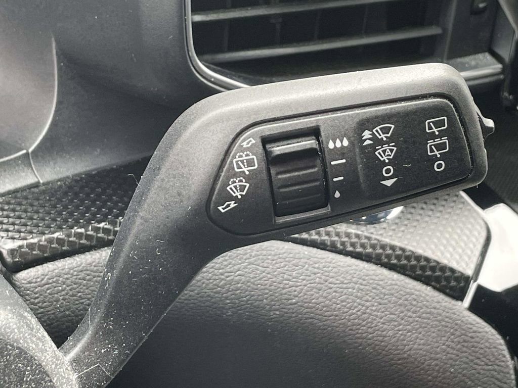 Used 2023 Ford Explorer ST-Line w/ Class IV Trailer Tow Package image 23