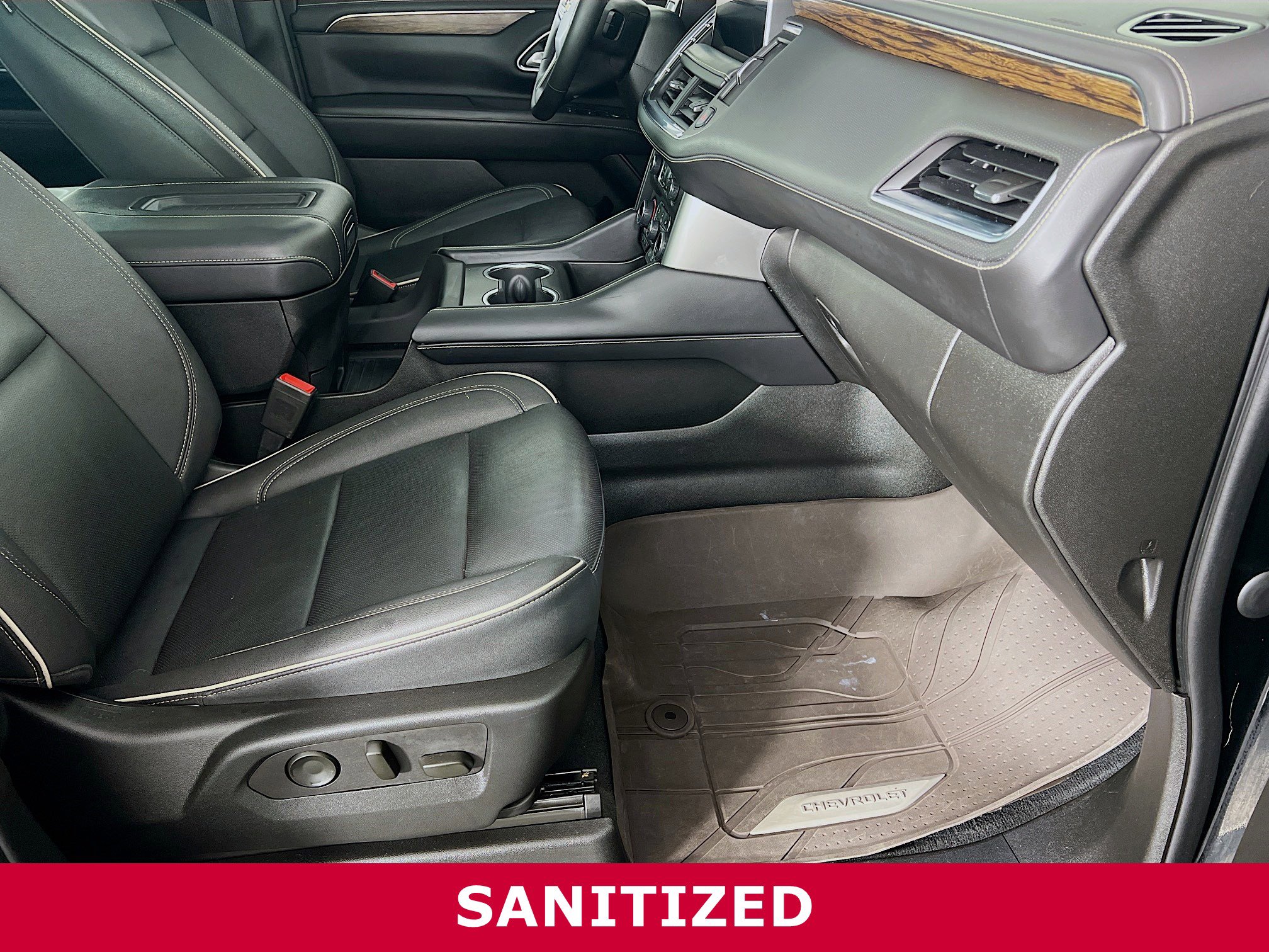 Used 2023 Chevrolet Tahoe Premier AWD/4WD image 23