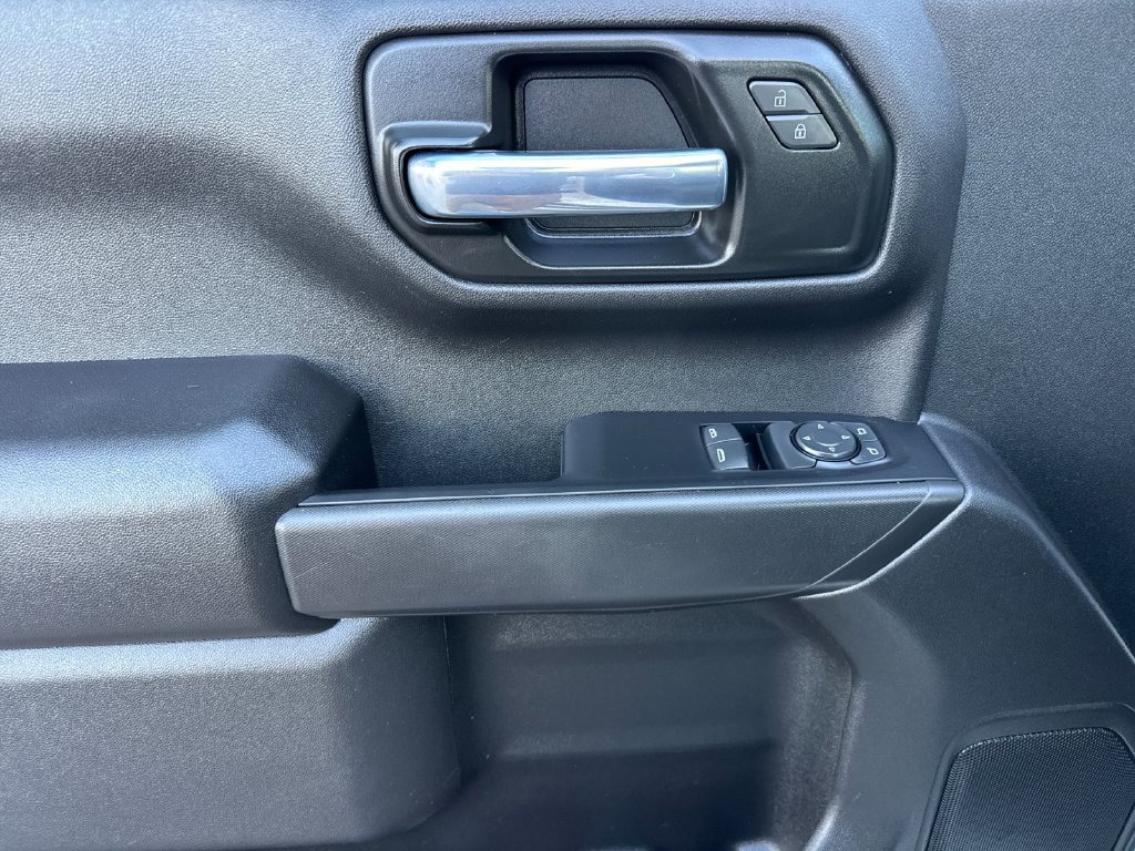 Used 2025 Chevrolet Silverado 1500 W/T RWD image 10