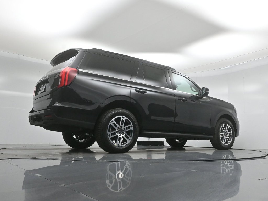 New 2026 Ford Expedition Active AWD/4WD image 48