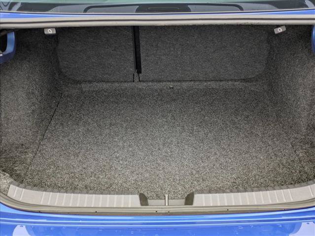Used 2024 Volkswagen Jetta SE FWD image 6