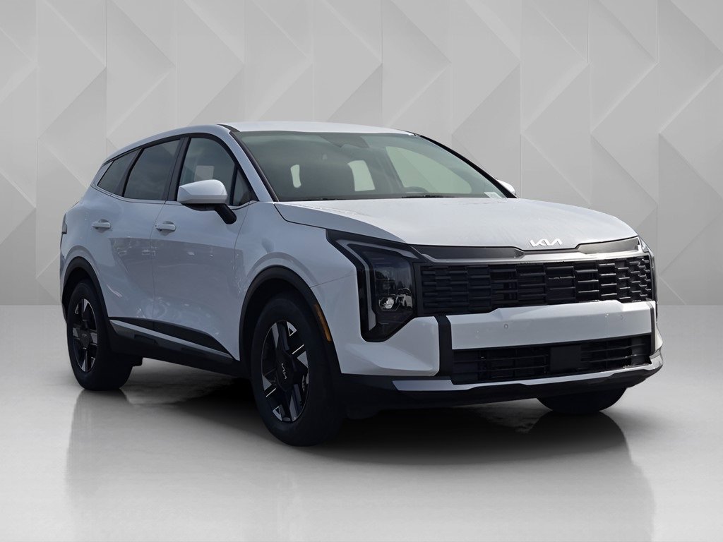 New 2026 Kia Sportage LX video 2