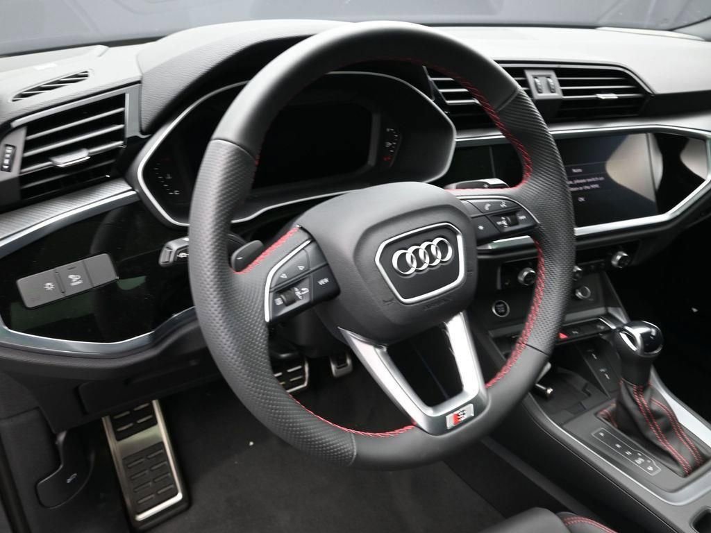 New 2025 Audi Q3 2.0T Premium Plus image 14