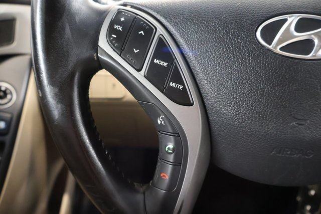 Used 2014 Hyundai Elantra Limited FWD image 17