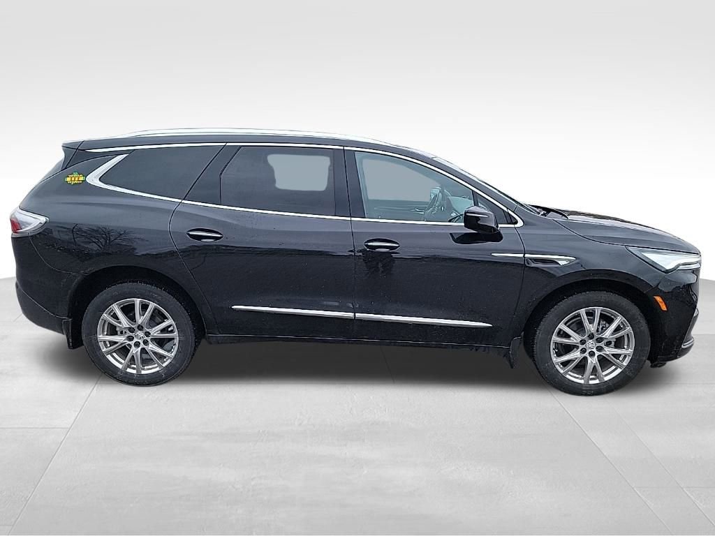 Used 2024 Buick Enclave Essence w/ Experience Buick Package image 19