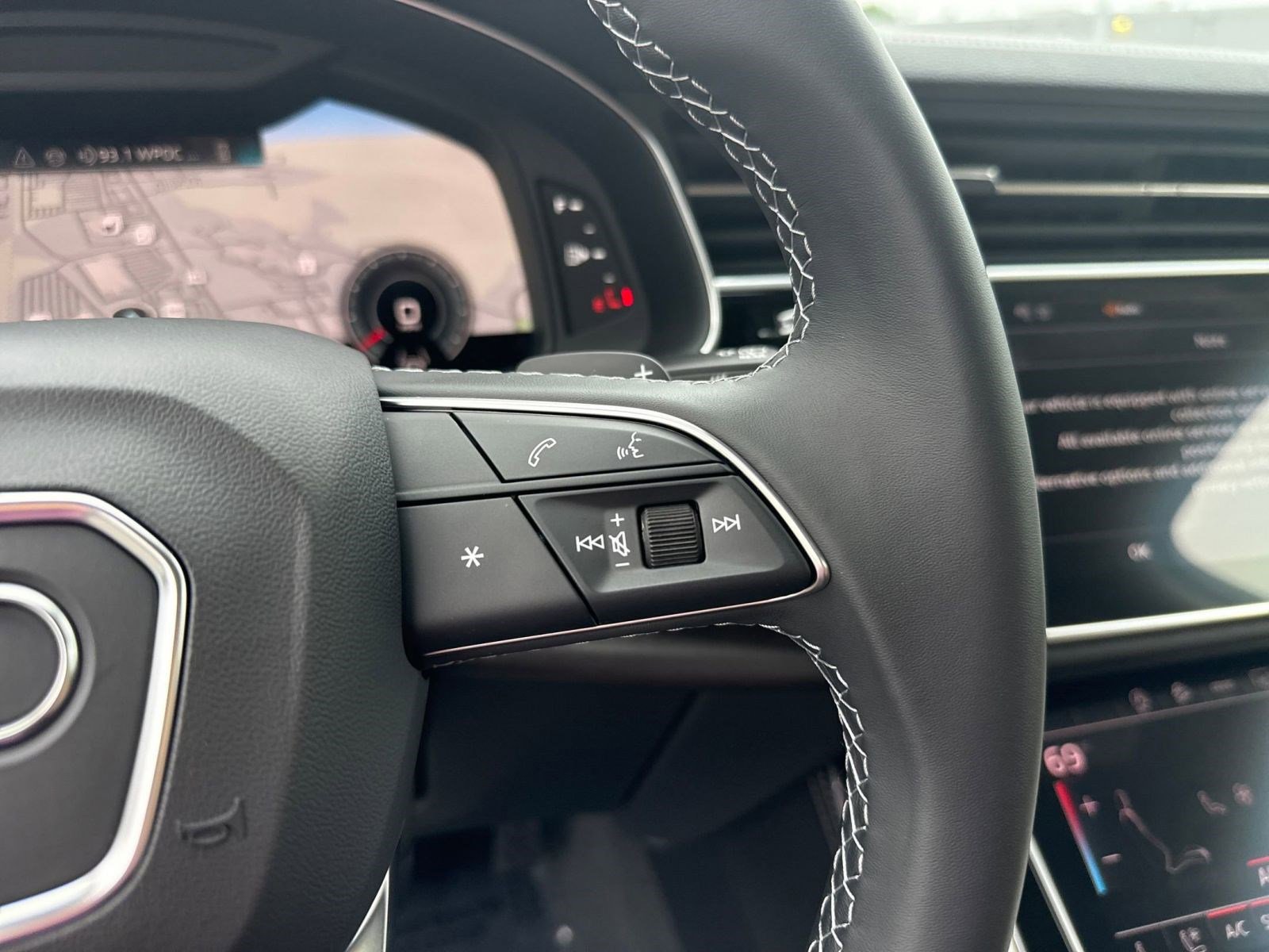 New 2025 Audi Q7 3.0T Premium Plus image 27