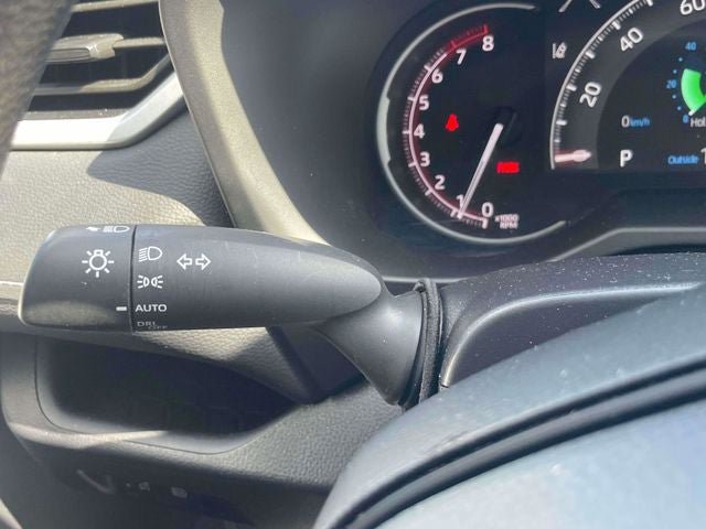 Used 2025 Toyota RAV4 XLE AWD/4WD image 25