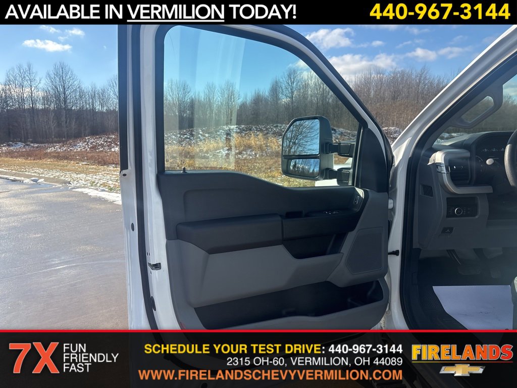 Used 2024 Ford F250 XL w/ XL Driver Assist Package image 9