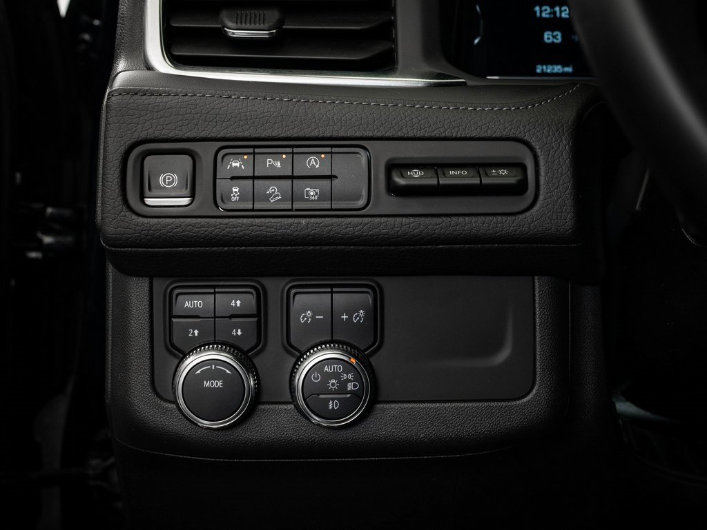 Used 2023 GMC Yukon Denali w/ LPO, Floor Liner Package image 45