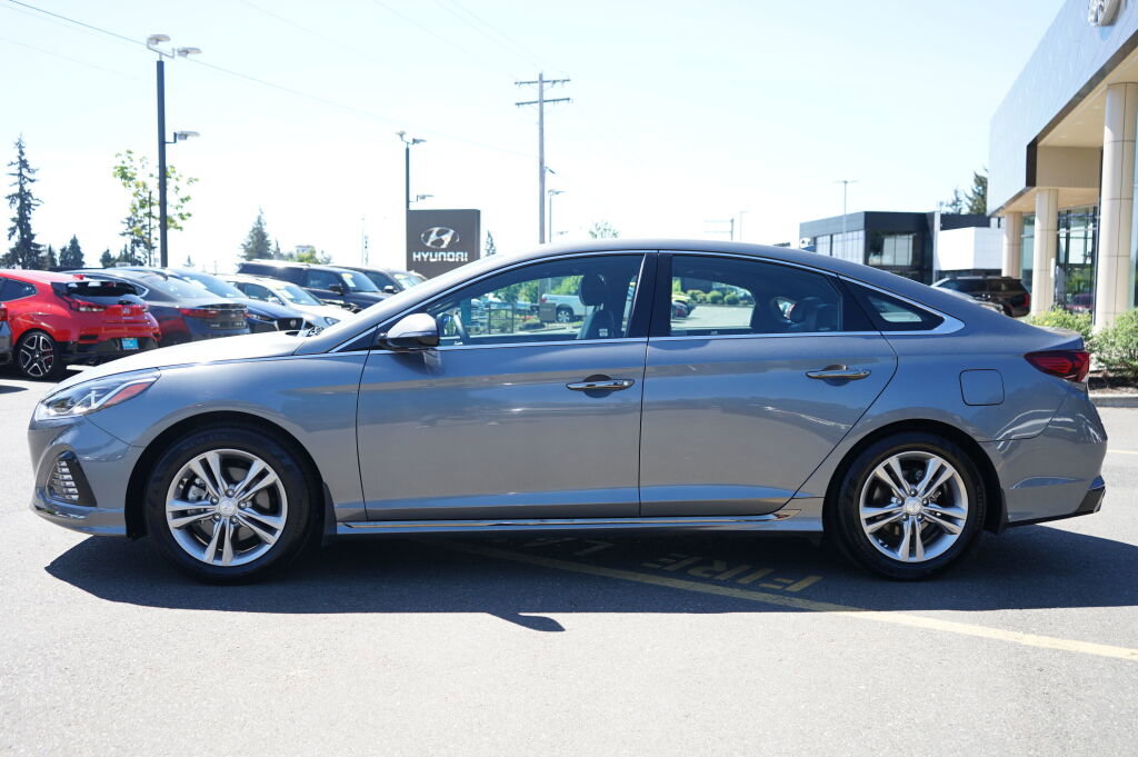 Used 2019 Hyundai Sonata Sport w/ Winter Weather Package FWD image 9