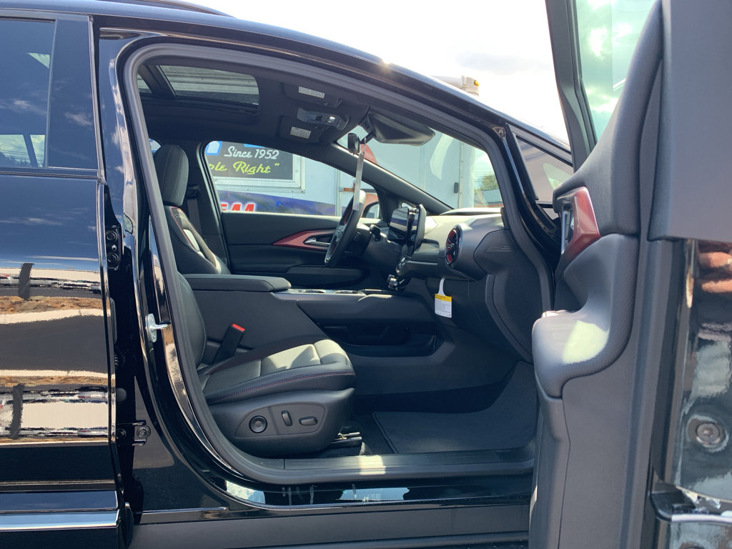 New 2026 Chevrolet Equinox EV RS image 30