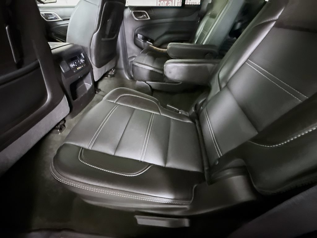 Used 2016 GMC Yukon Denali w/ Open Road Package AWD/4WD image 30
