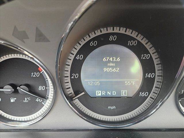 Used 2011 Mercedes-Benz C 300 Sport image 25