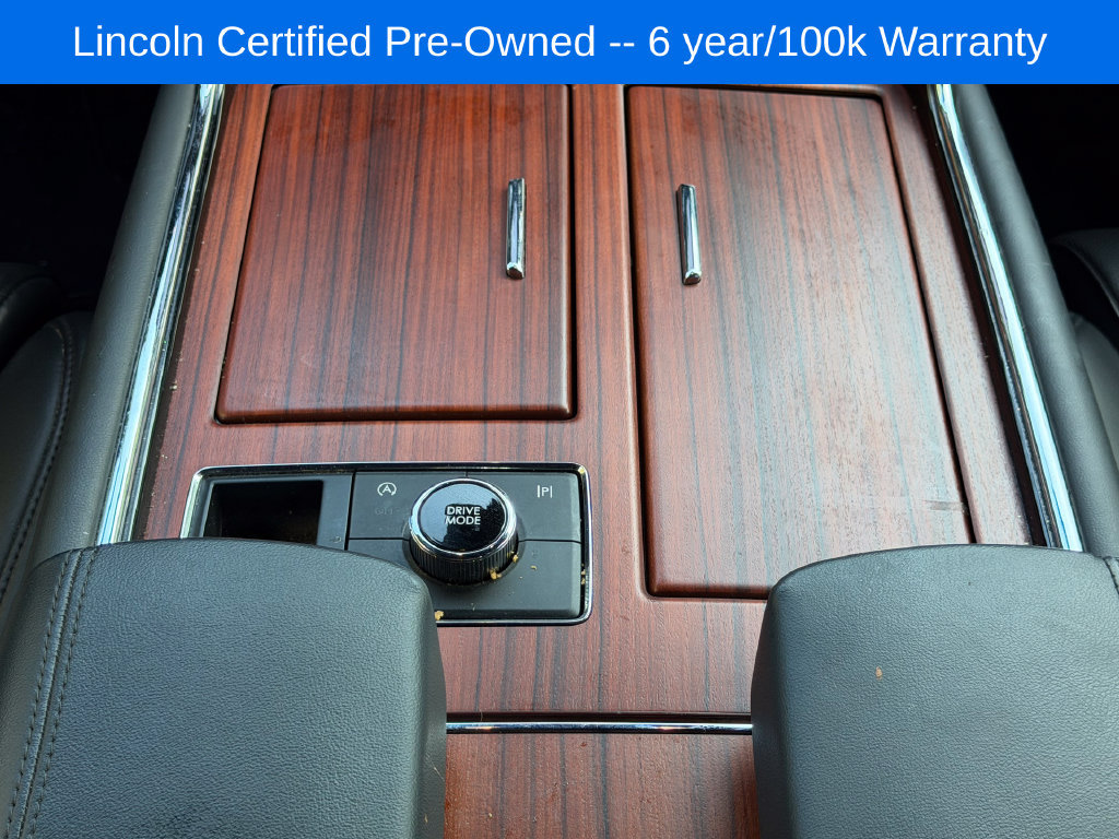 Certified 2024 Lincoln Navigator Premiere AWD/4WD image 13