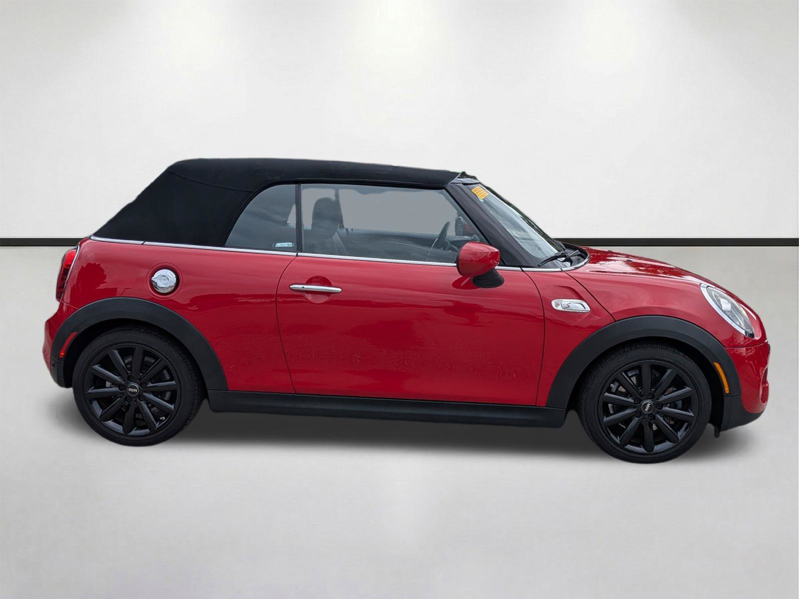 Used 2020 MINI Cooper S FWD image 3