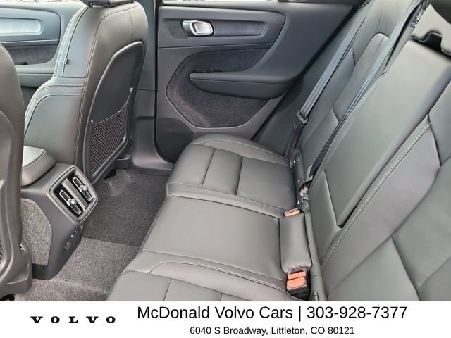 New 2026 Volvo XC40 B5 Ultra w/ Climate Package AWD/4WD image 13