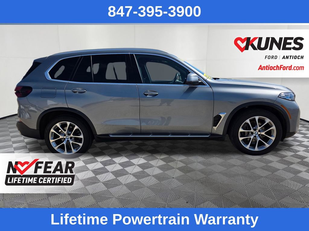 Used 2024 BMW X5 xDrive40i w/ Premium Package AWD/4WD image 8