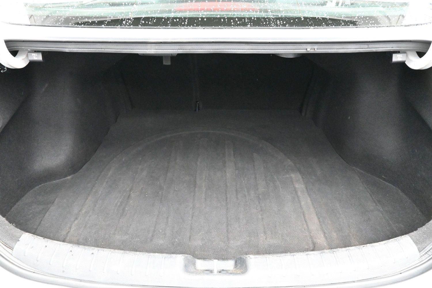 Used 2022 Kia Forte GT-Line w/ GT-Line Premium Package FWD image 9