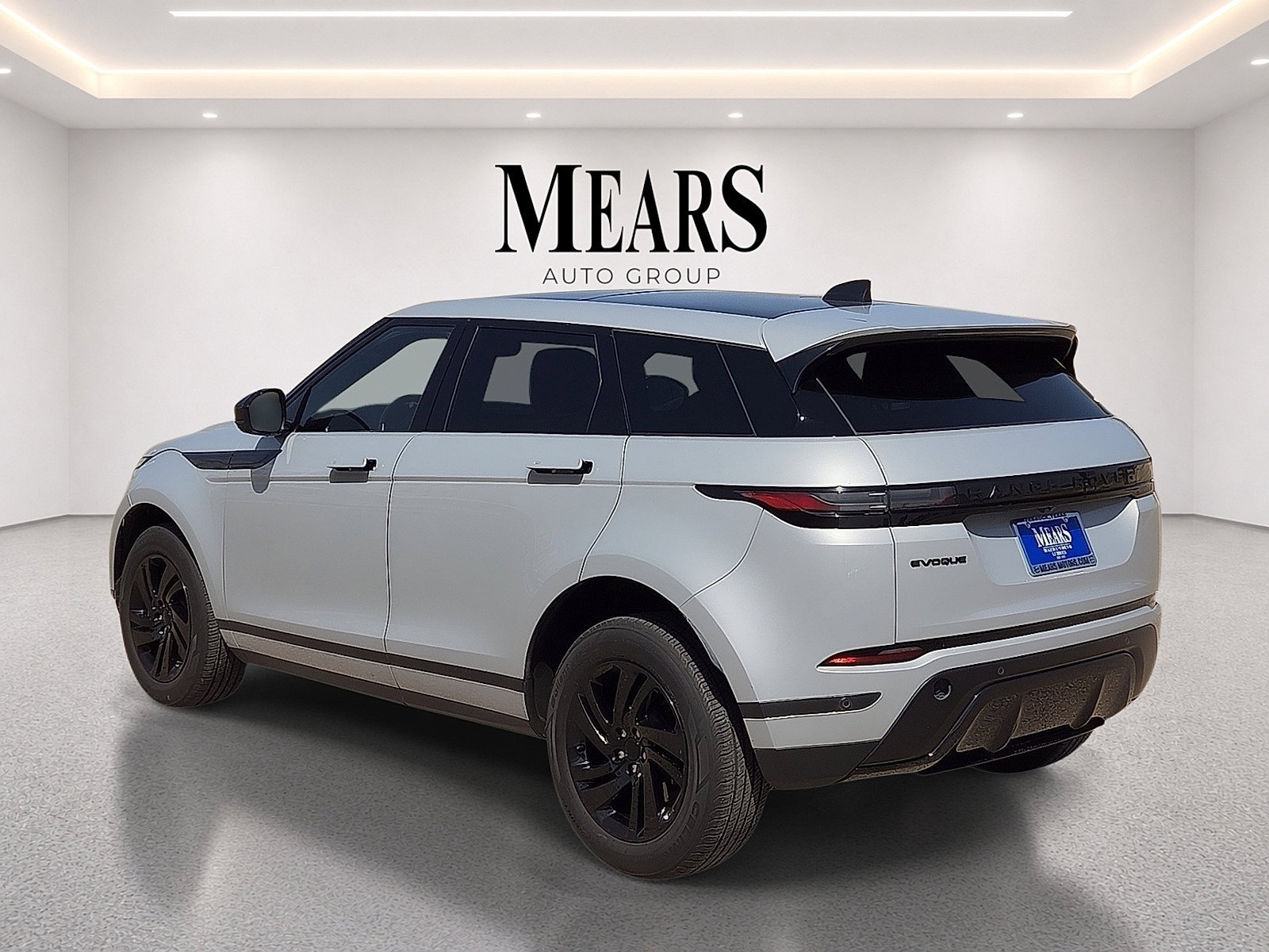Used 2024 Land Rover Range Rover Evoque S AWD/4WD image 3