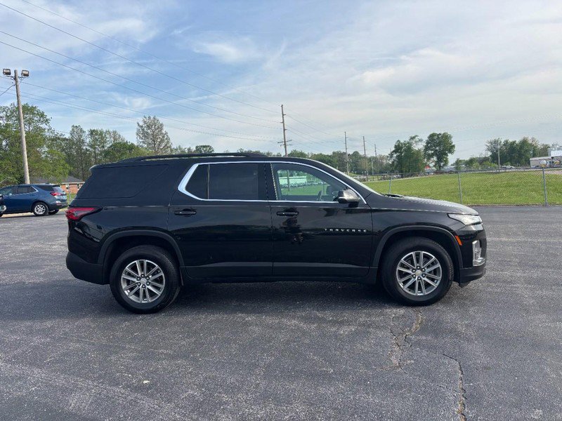 Certified 2023 Chevrolet Traverse LT FWD image 6