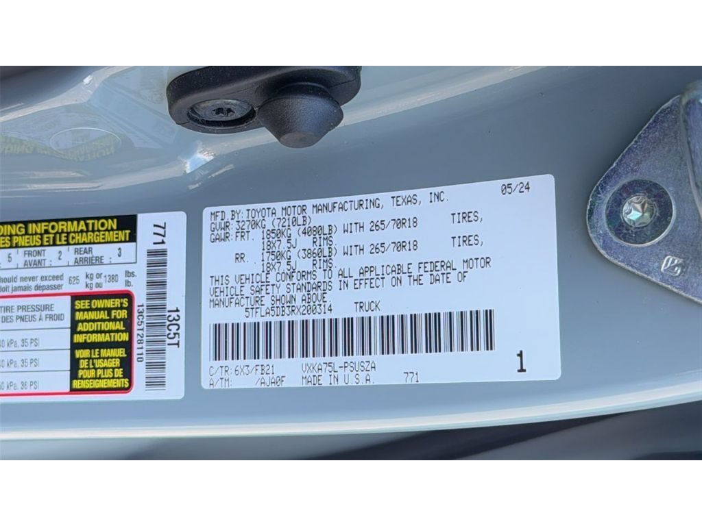 Used 2024 Toyota Tundra SR5 AWD/4WD image 31