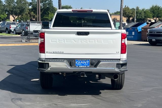 Used 2025 Chevrolet Silverado 2500 LT w/ Convenience Package AWD/4WD image 5