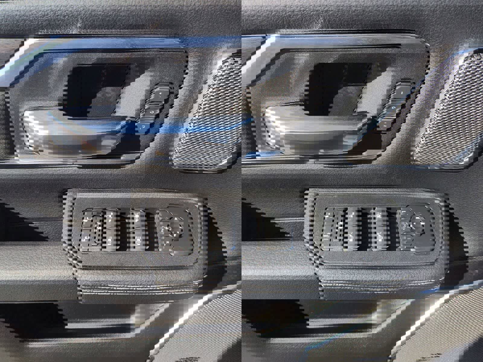 New 2026 RAM 1500 Laramie w/ Night Edition image 15