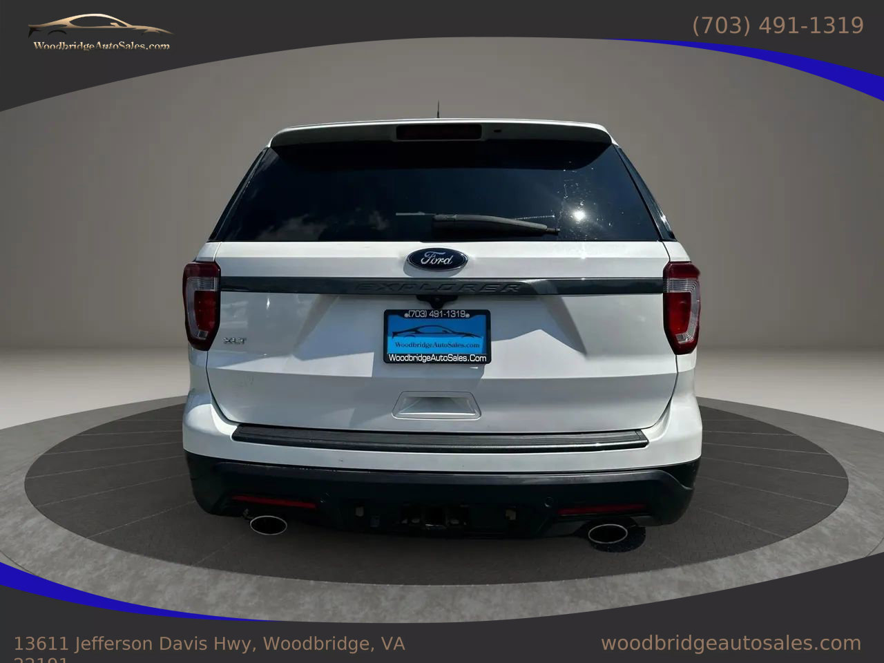 Used 2019 Ford Explorer XLT w/ Equipment Group 202A image 4
