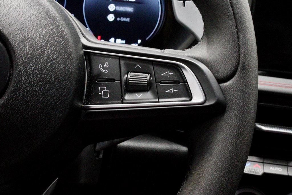 Used 2024 Dodge Hornet R/T image 27