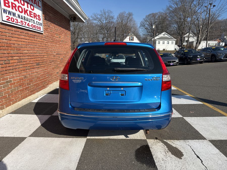 Used 2012 Hyundai Elantra GLS image 10