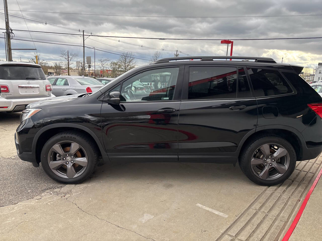 Used 2020 Honda Passport Touring image 9