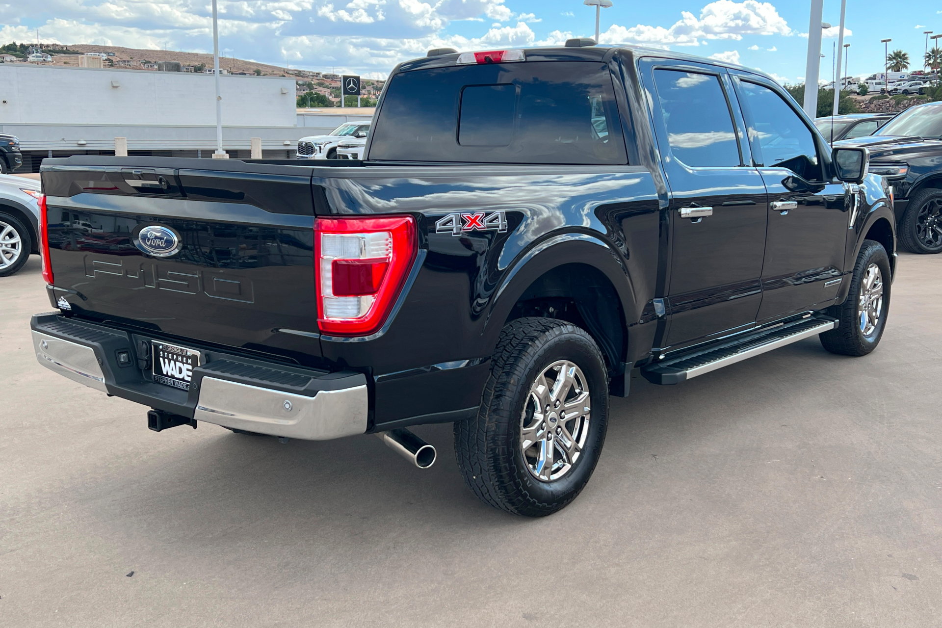 Used 2023 Ford F150 Lariat w/ Trailer Tow Package AWD/4WD image 6