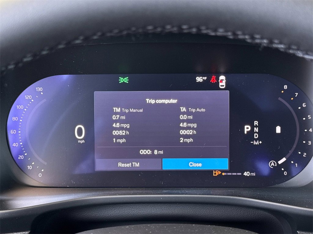 New 2026 Volvo XC40 B5 Ultra w/ Climate Package image 23