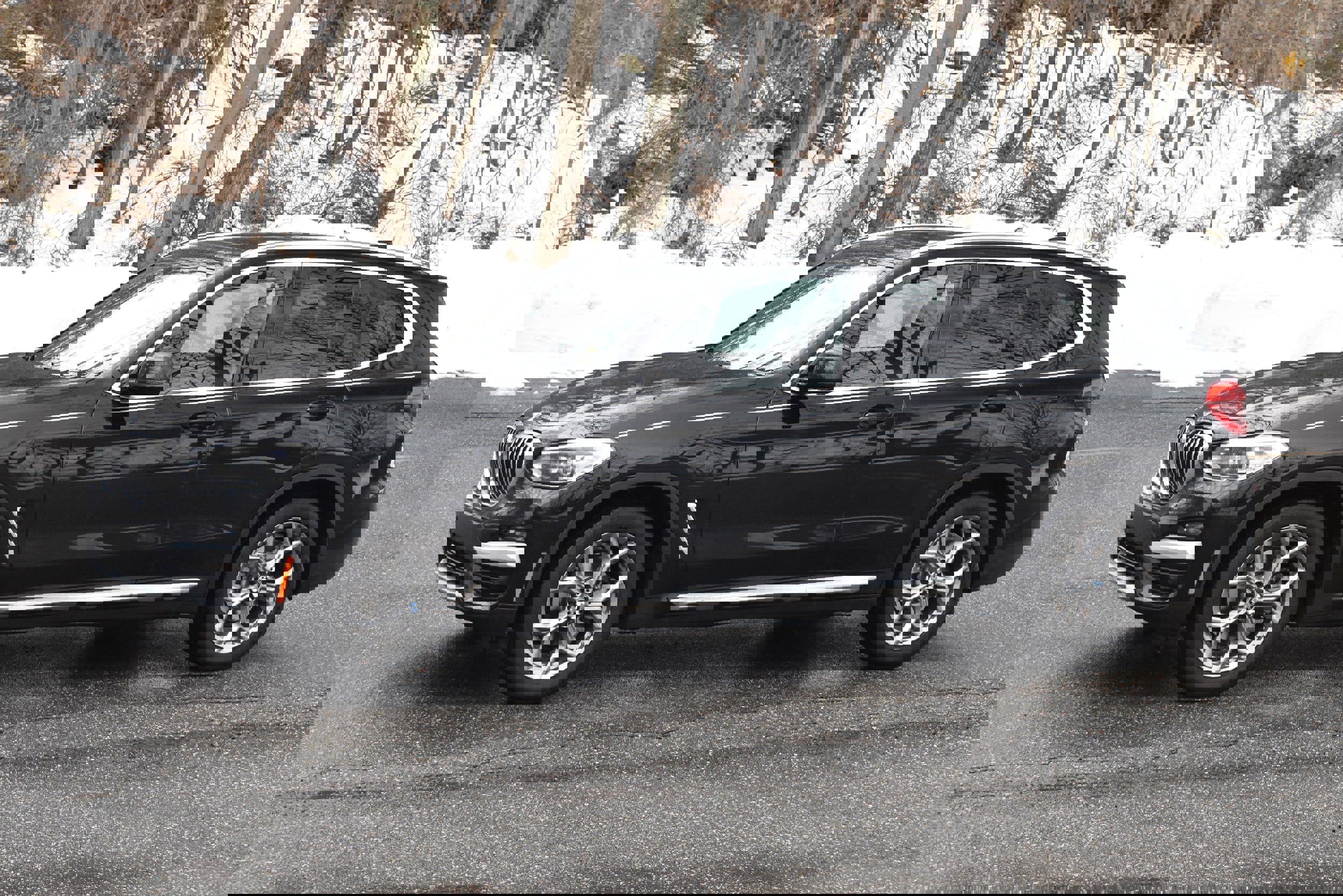 Used 2021 BMW X3 xDrive30i w/ Convenience Package image 2