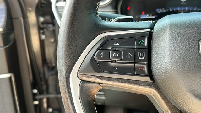 Used 2021 Jeep Grand Cherokee L Limited AWD/4WD image 13