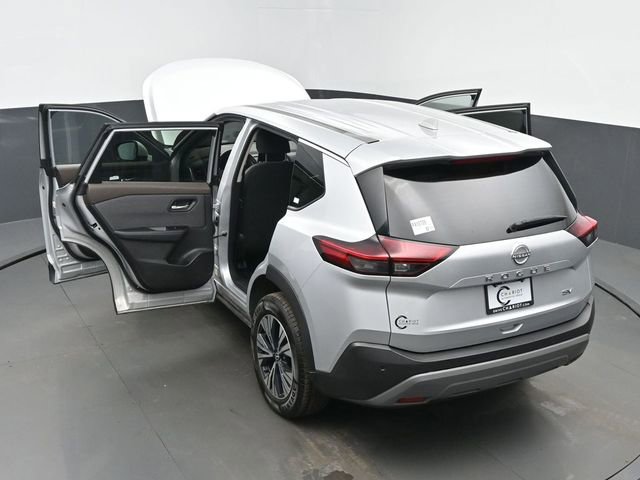 Used 2023 Nissan Rogue SV FWD image 64