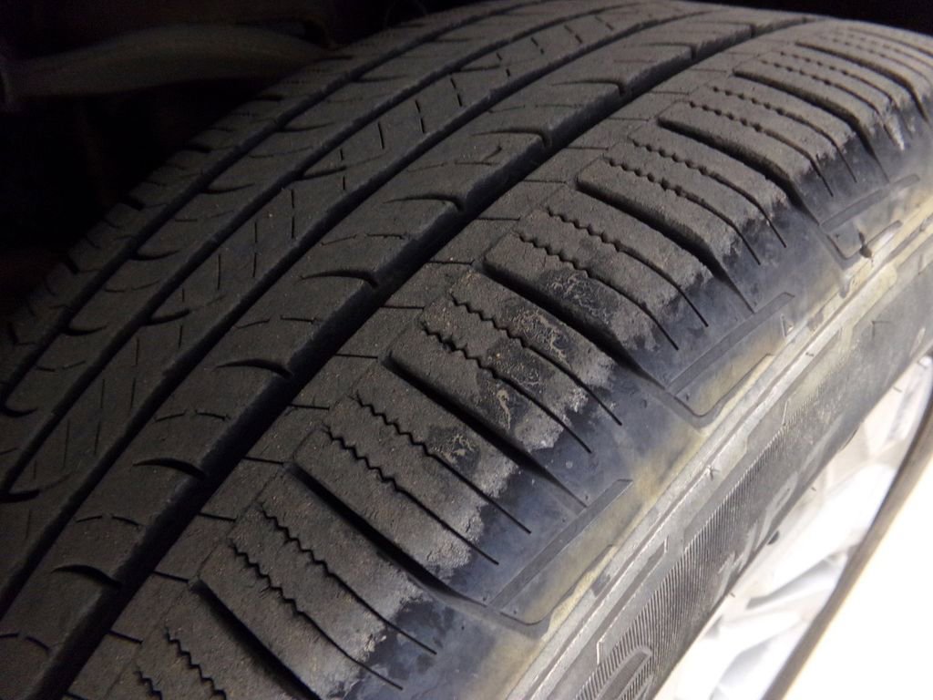 Used 2023 Chevrolet Silverado 1500 LTZ image 30