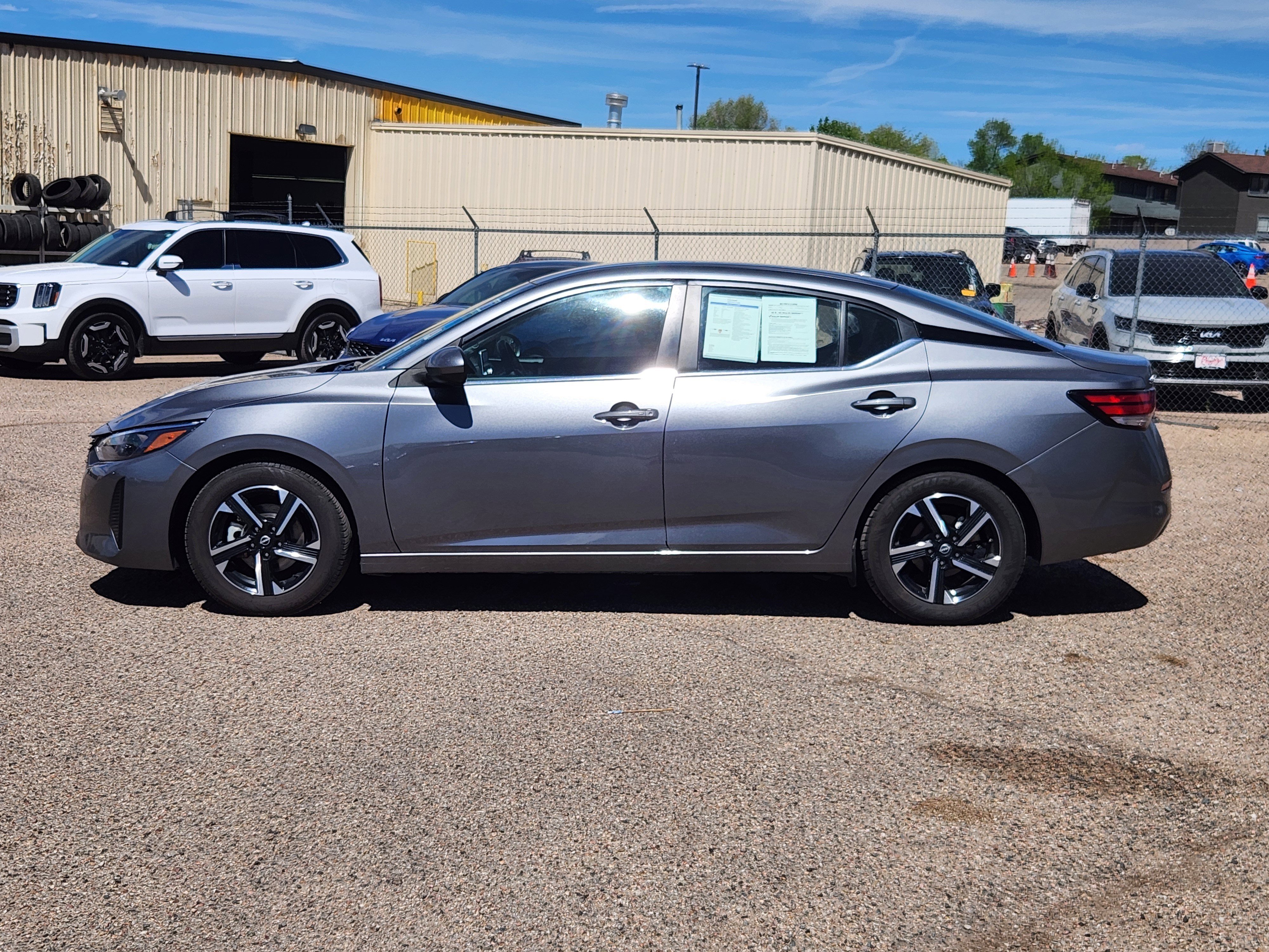 Used 2024 Nissan Sentra SV FWD image 2