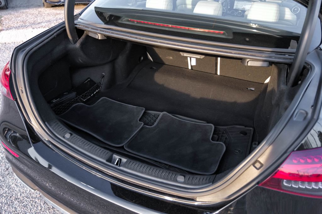 Used 2021 Mercedes-Benz E 350 Sedan image 52