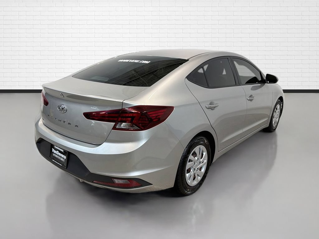 Used 2020 Hyundai Elantra SE FWD image 9