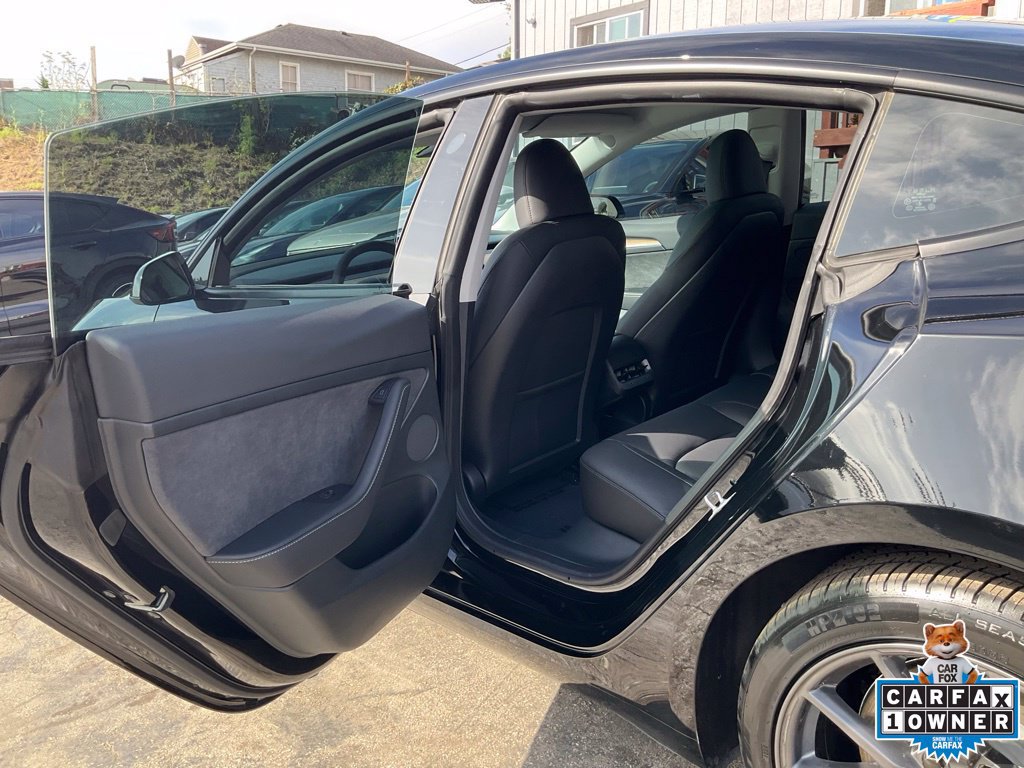 Used 2023 Tesla Model 3 Standard Range RWD image 24
