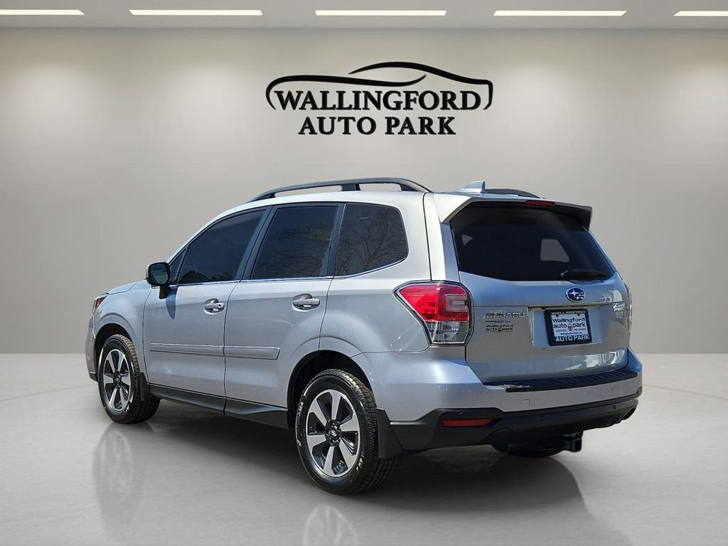 Used 2018 Subaru Forester 2.5i Limited AWD/4WD image 6