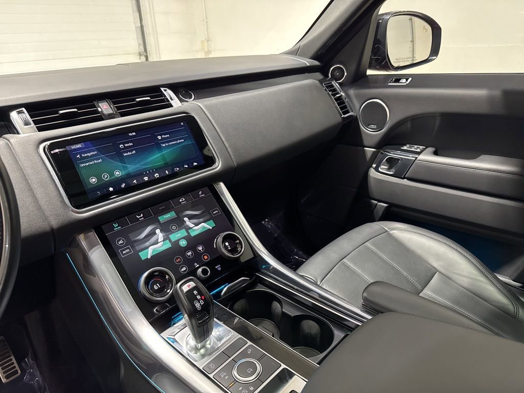 Used 2022 Land Rover Range Rover Sport HSE Silver Edition image 19