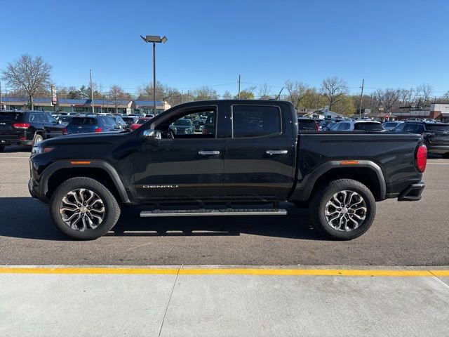 Used 2023 GMC Canyon Denali image 11