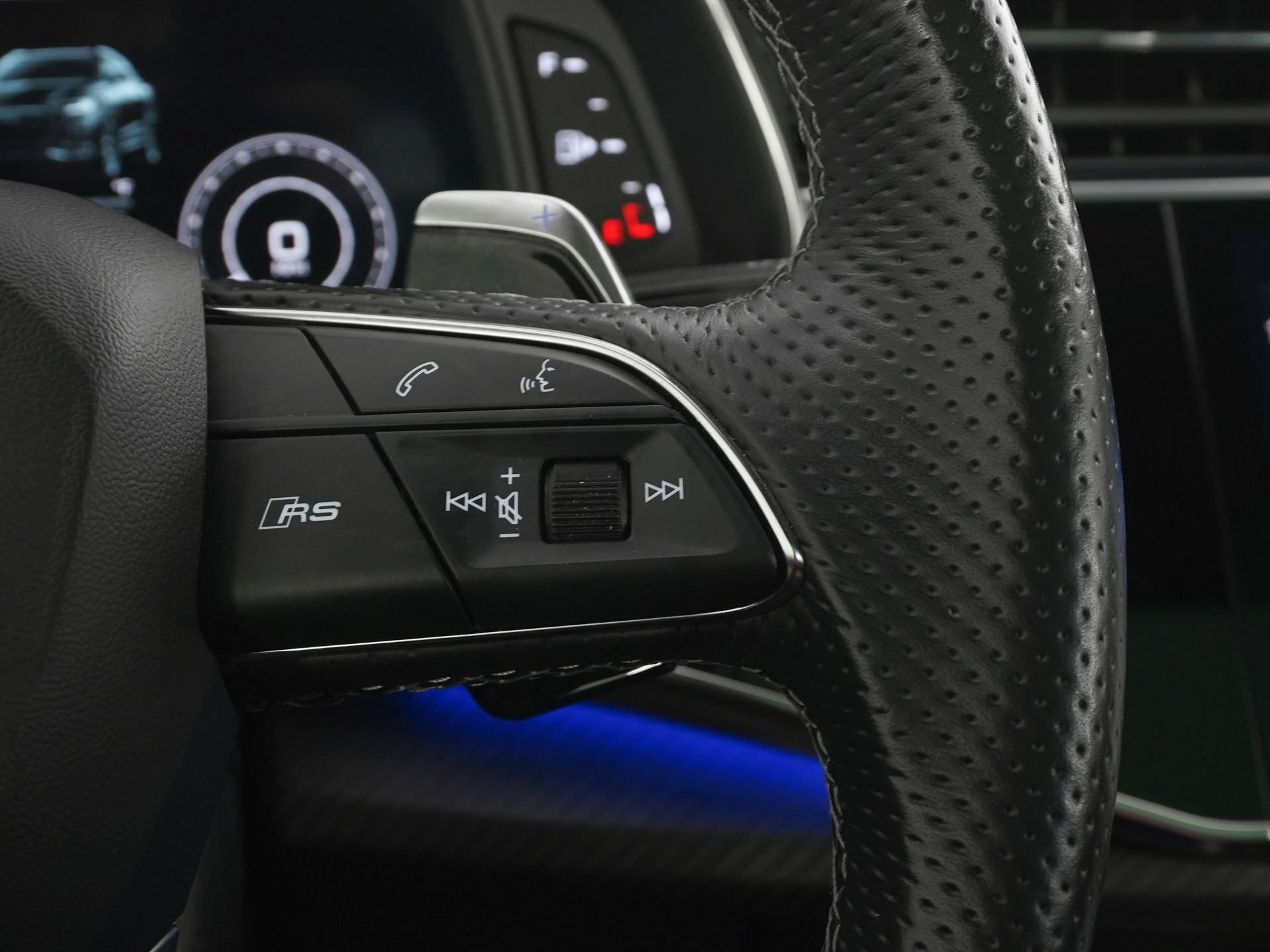 Used 2022 Audi RS Q8 AWD/4WD image 20