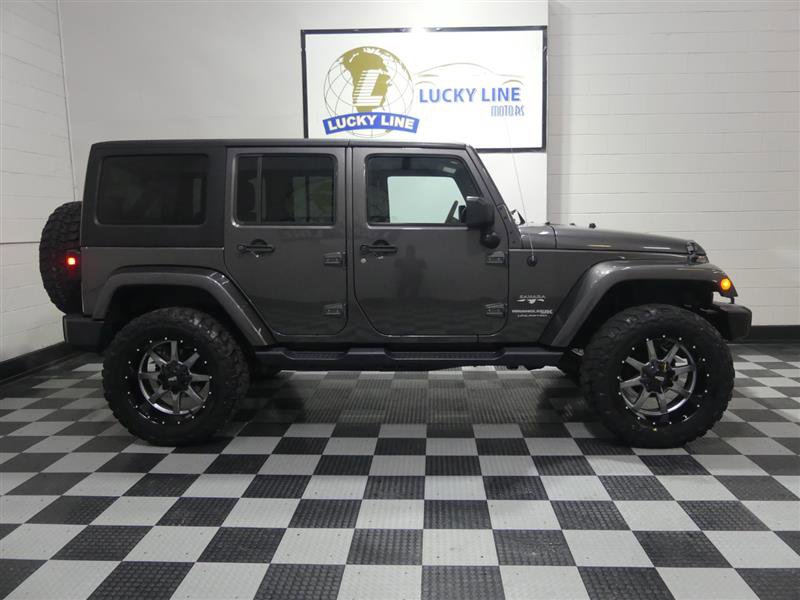 Used 2018 Jeep Wrangler Unlimited Sahara image 6