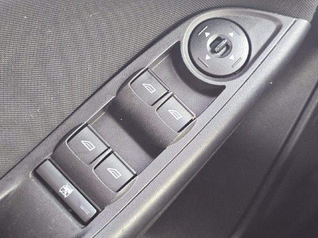 Used 2016 Ford Focus SE FWD image 22